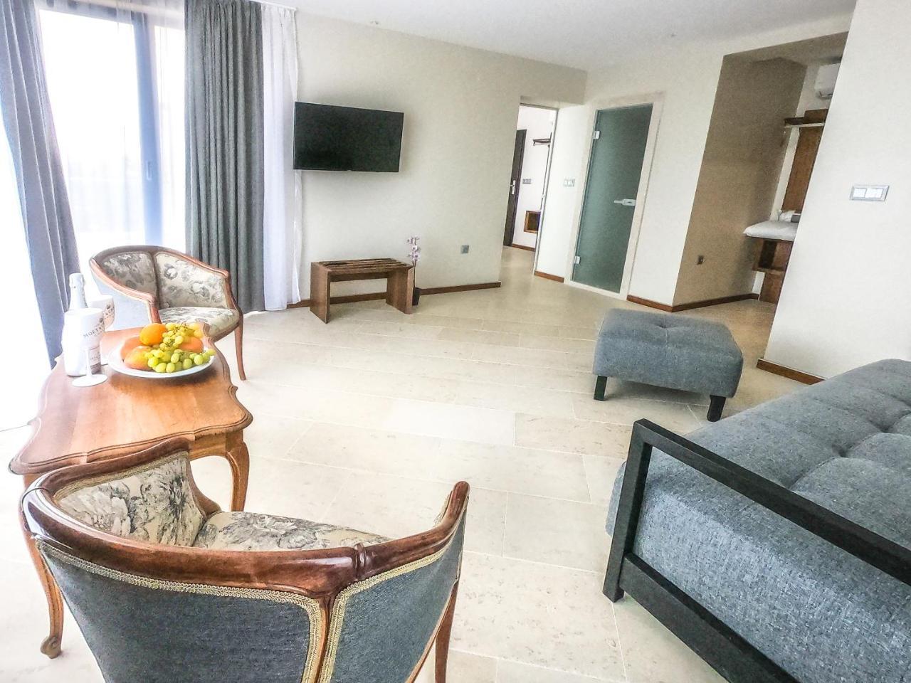 Villa Ambra Tyulenovo Esterno foto
